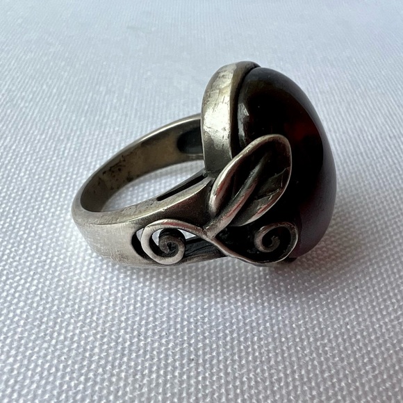 Garnet Red Chalcedony Ring - Picture 5 of 6